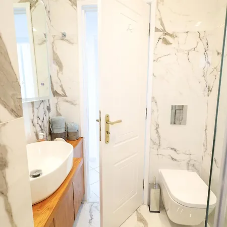 My Greek Oasis 公寓 路特奇